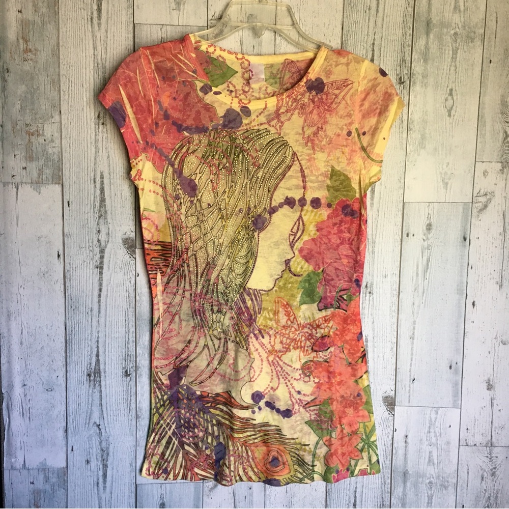 Beautiful printed tshirt (S)